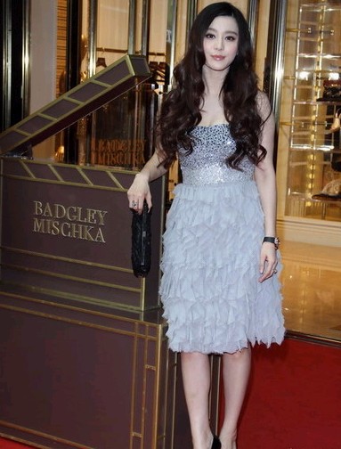 內衣品牌詩曼芬：微胖女人進階女神之路