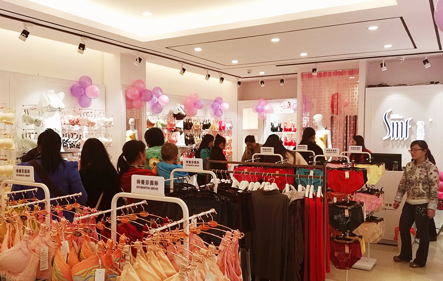 不會招呼顧客?內衣加盟店店員用這8招