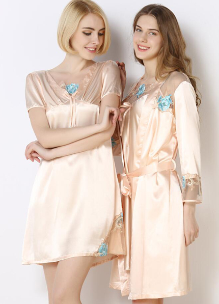 詩曼芬刺繡睡衣套裝