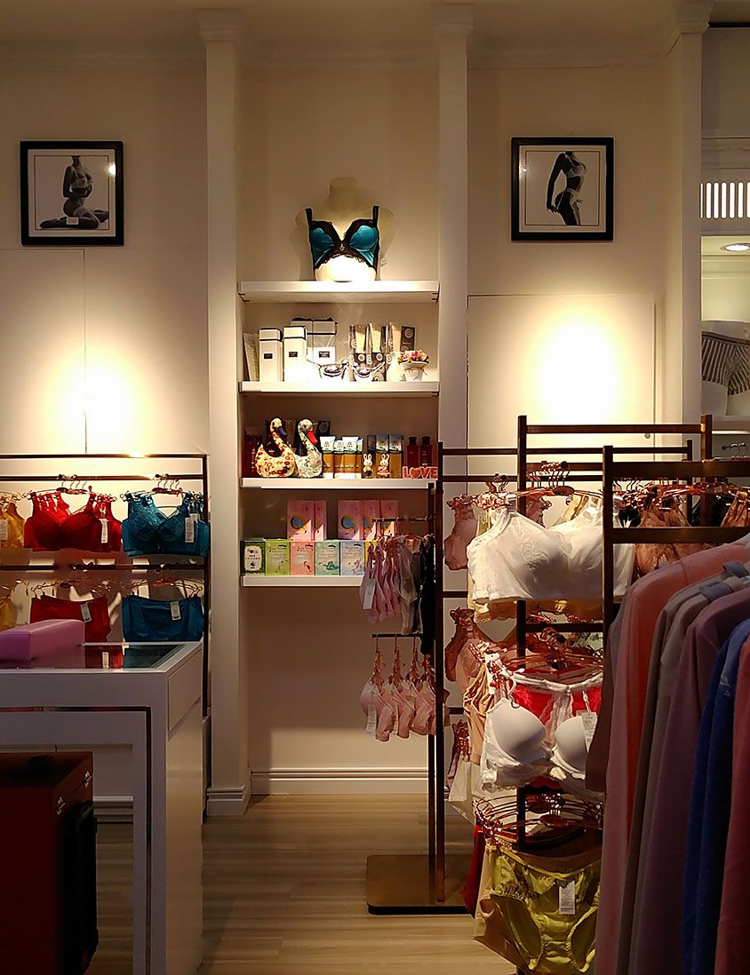 內衣加盟店導購上個月業績沒達標，怎么辦?