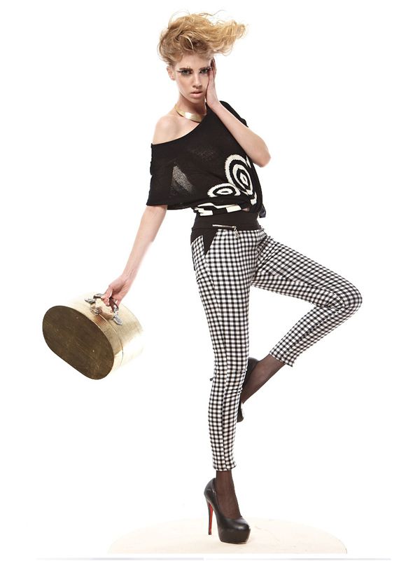 詩曼芬內衣加盟品牌 重現格紋經典時尚